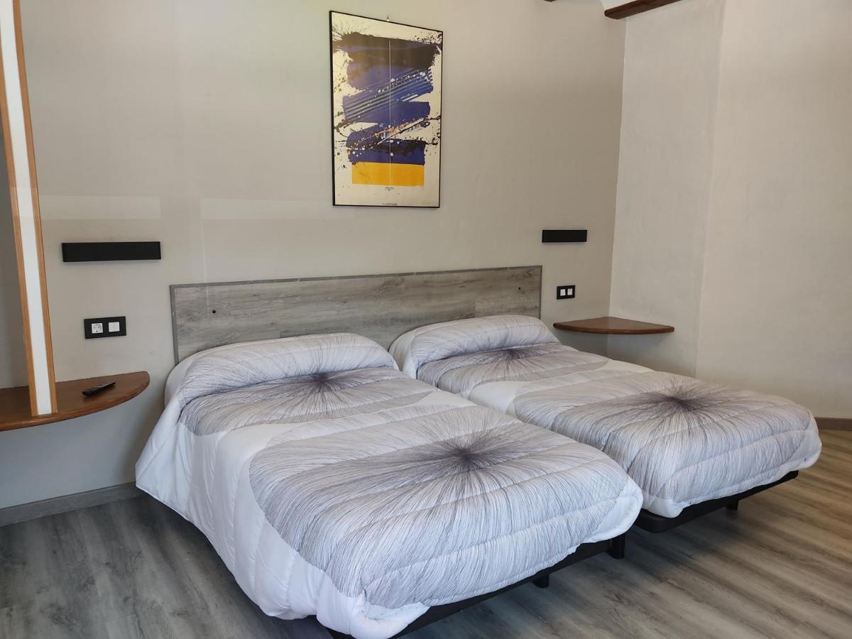 Hostal Suetxe ลอส อาร์กอส ภายนอก รูปภาพ