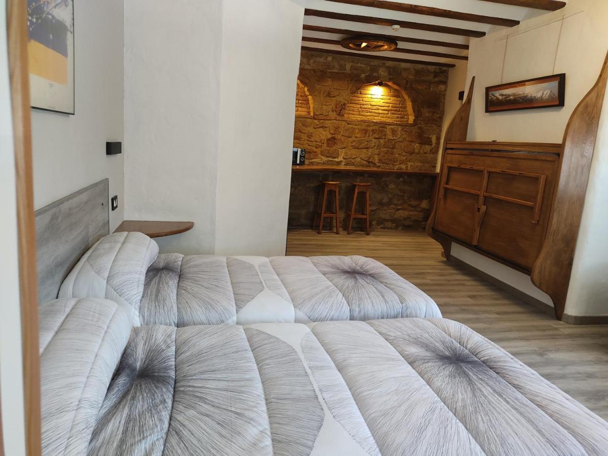 Hostal Suetxe ลอส อาร์กอส ภายนอก รูปภาพ