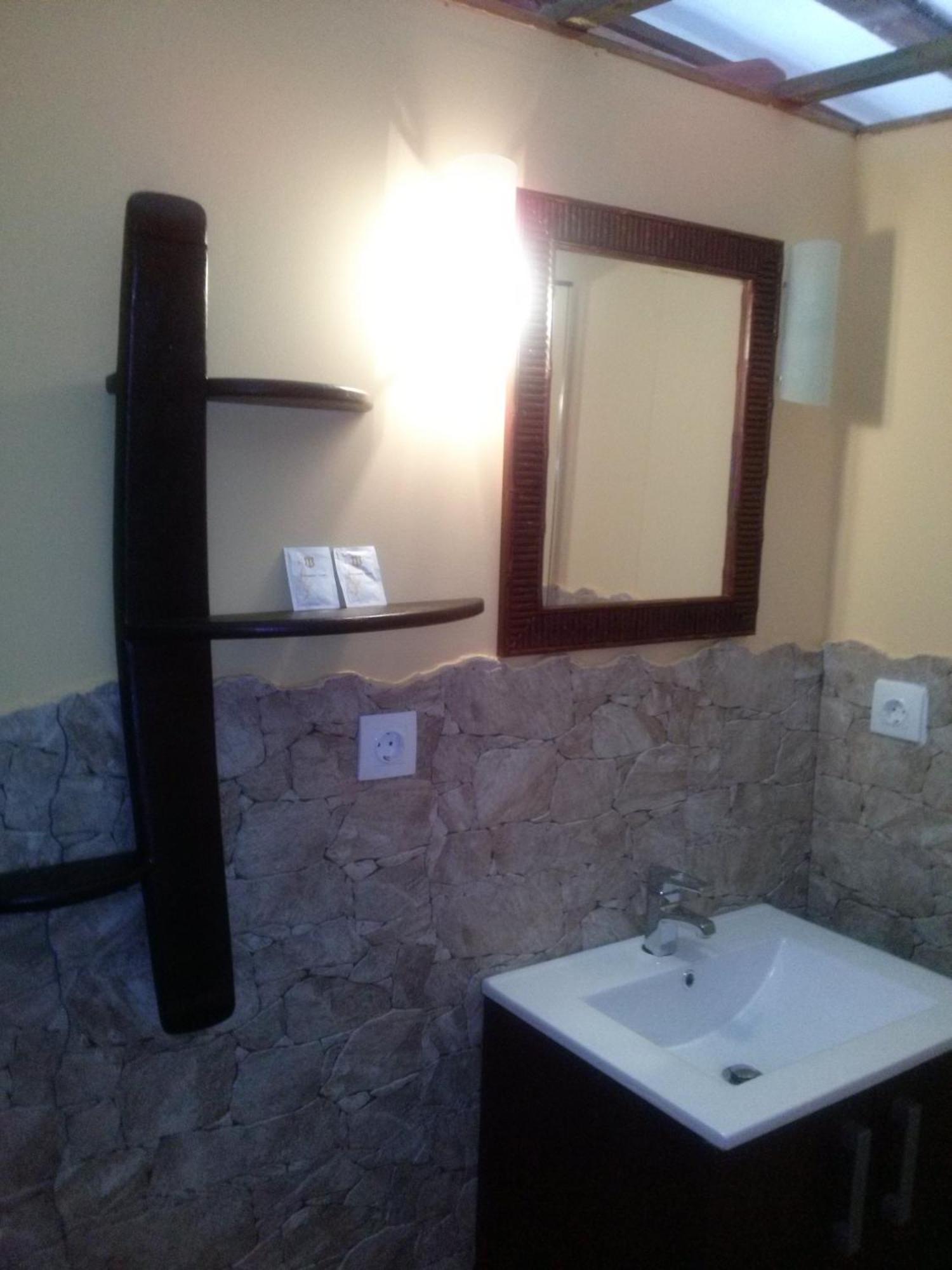 Hostal Suetxe ลอส อาร์กอส ภายนอก รูปภาพ