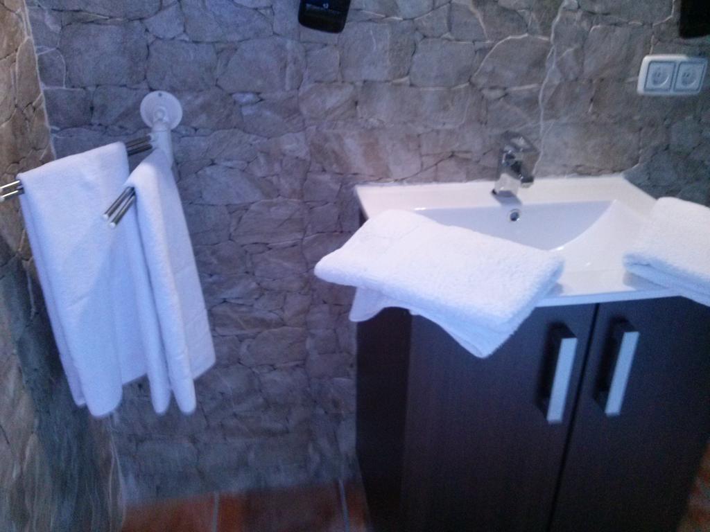 Hostal Suetxe ลอส อาร์กอส ภายนอก รูปภาพ